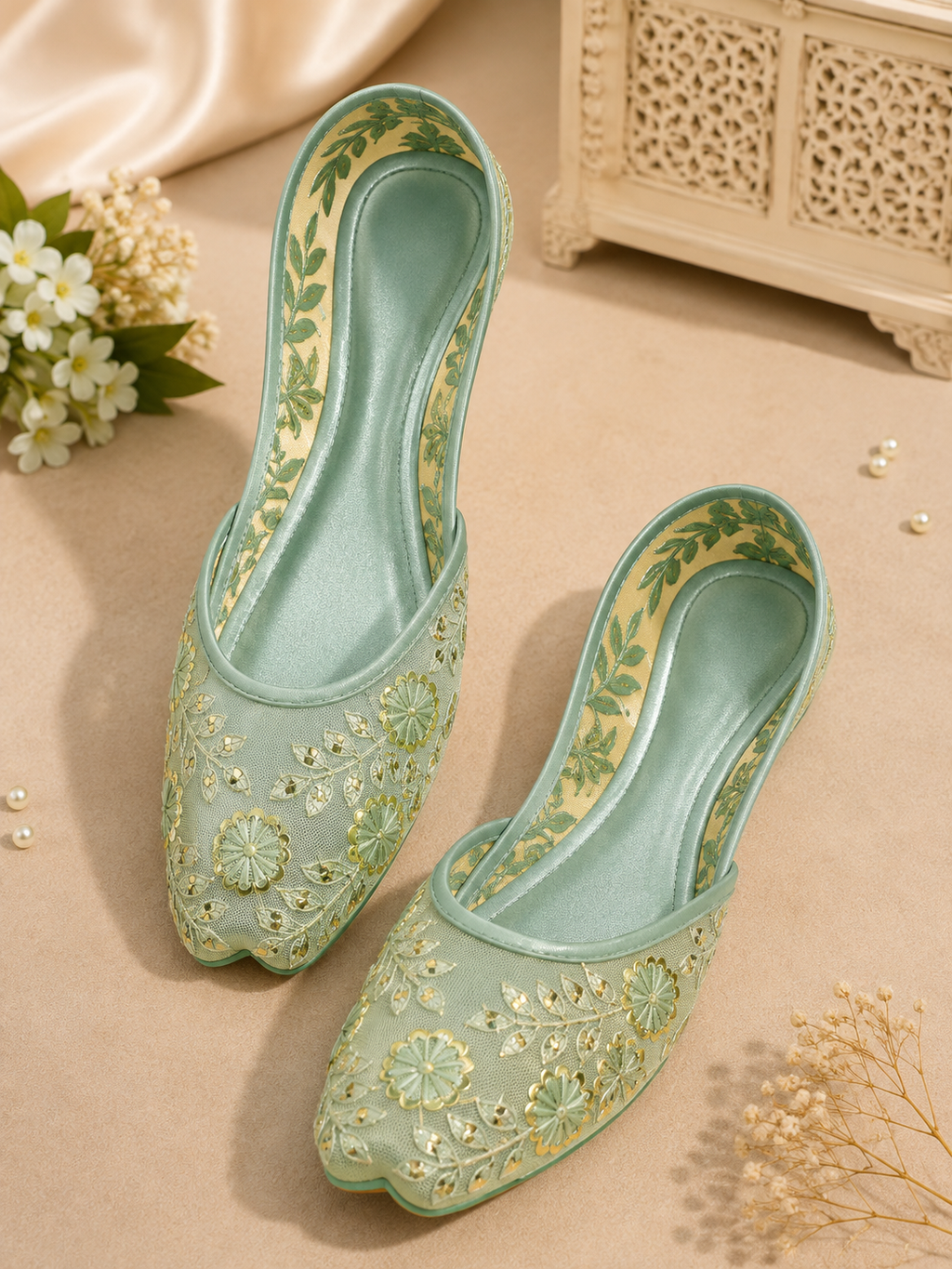 Floral Embroidered Pumpy