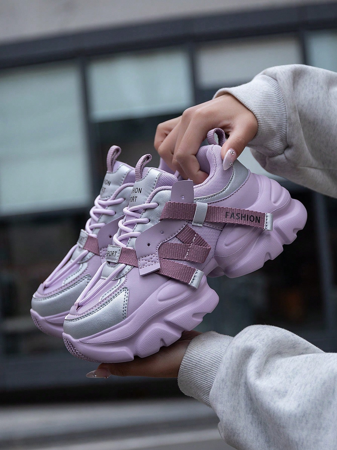 Low-Top Pink Chunky Sneakers